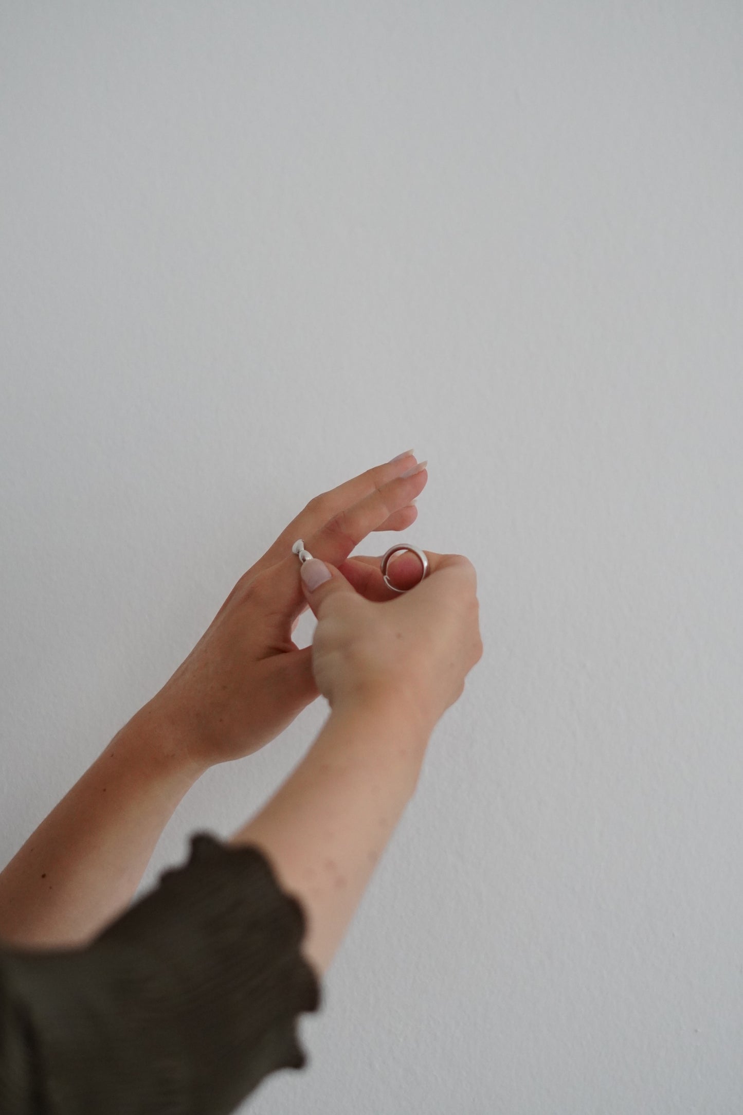 Prologue Ring Bold