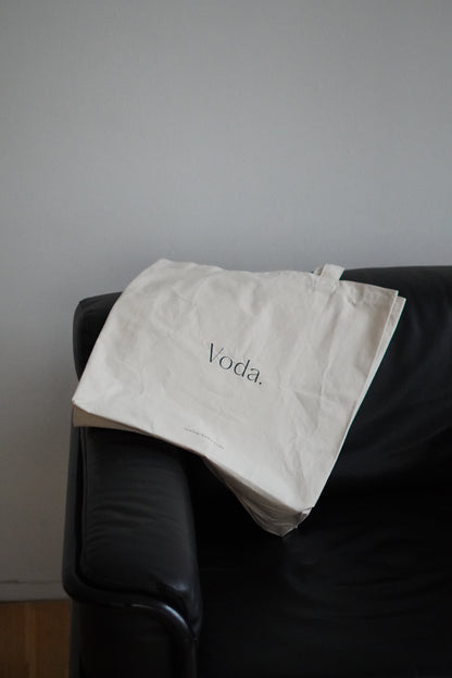 Voda. Bag